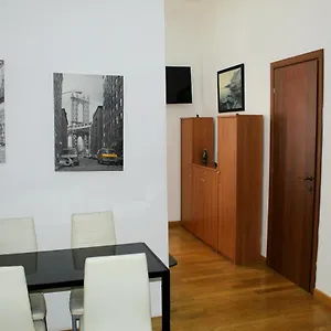 New House Roma